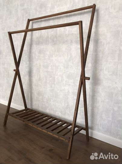 Вешалка напольная деревянная