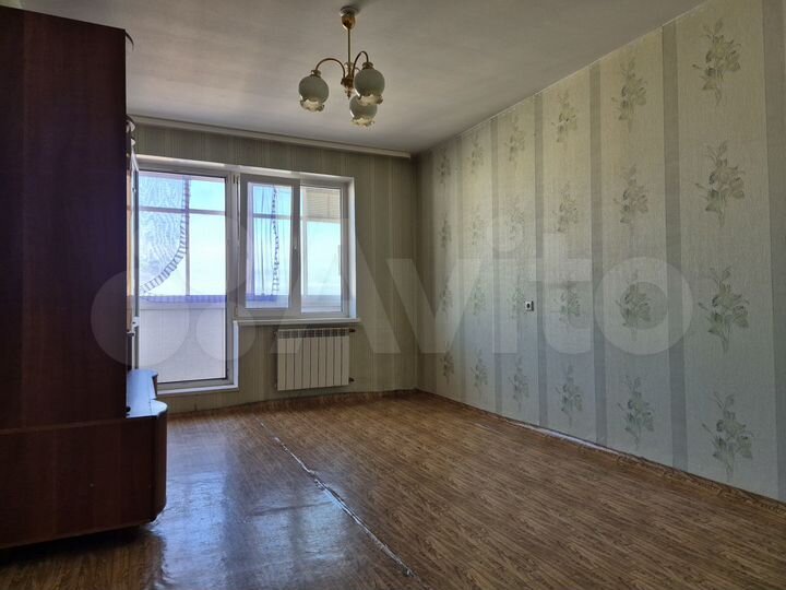 3-к. квартира, 77 м², 9/9 эт.