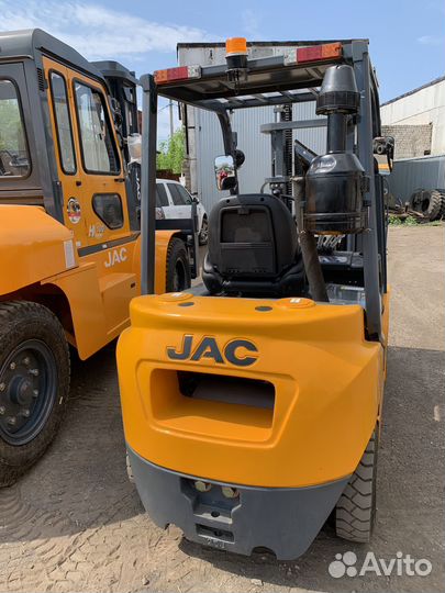 Вилочный погрузчик JAC CPCD25, 2023