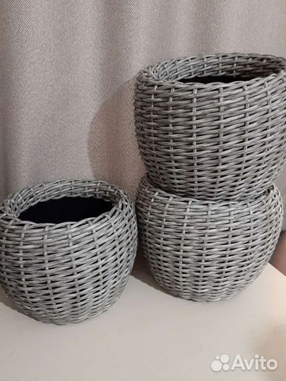 Кашпо из полиротанга