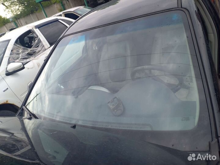 Лобовое стекло kia cerato 1