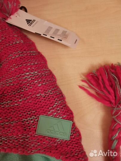 Шапка зимняя adidas. Новая. На взрослого. Оригинал