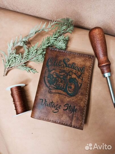 Обложка для мото/автодокументов кожаная.Олдскул