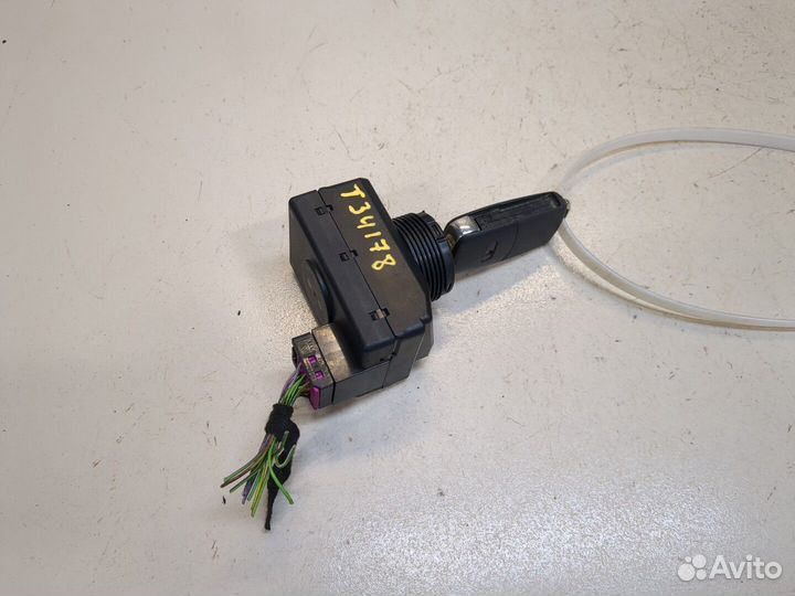 Замок зажигания Audi A8 (D3), 2007