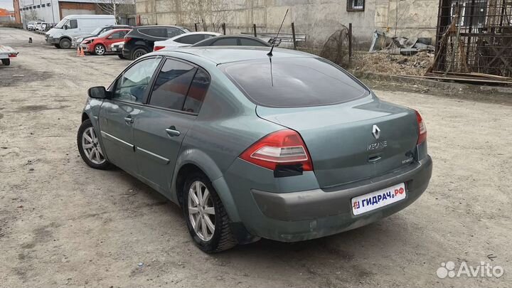 Кнопка запуска двигателя Renault Megane 2 82004073