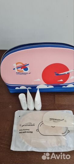 Косметичка дорожная с наполнением