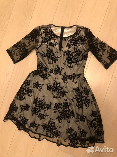 Платье женское 42 44