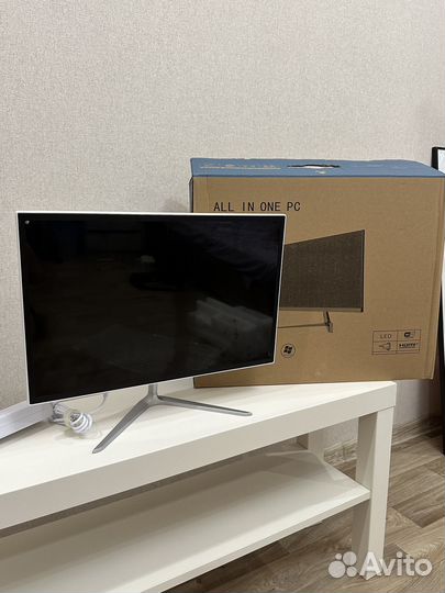 Моноблок 19 дюймов, Core i5, 8GB, SSD 120GB