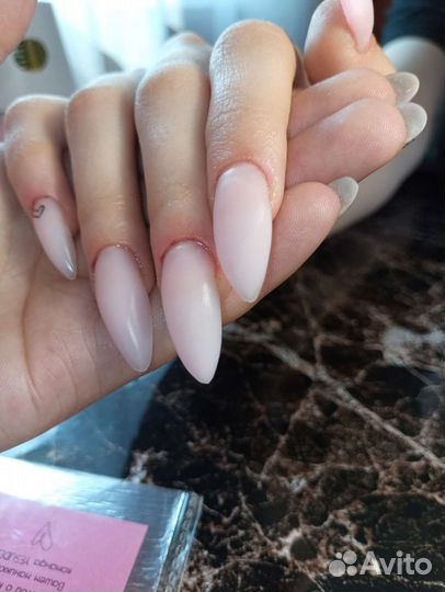 Наращивание ногтей