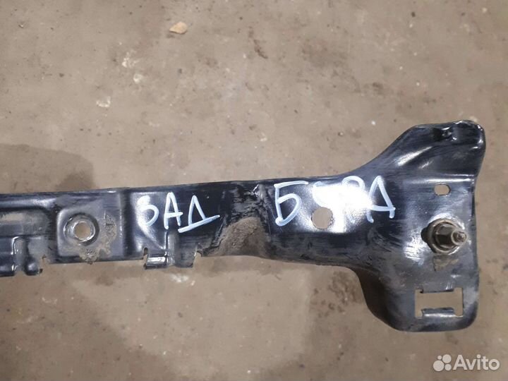 Кронштейн заднего бампера фольксваген бора