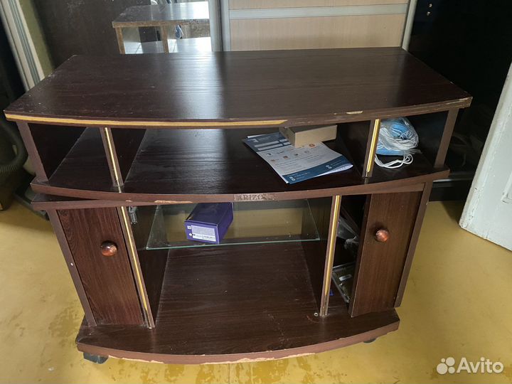 Тумба под телевизор