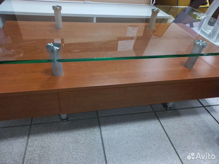 Стол журнальный