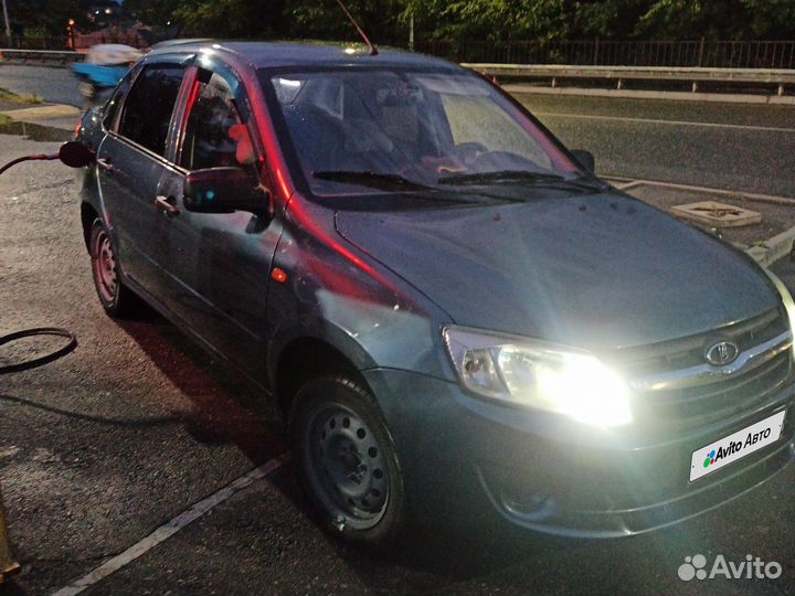LADA Granta 1.6 МТ, 2014, 400 000 км