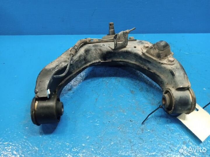 Рычаг подвески верхний передний левый Mitsubishi