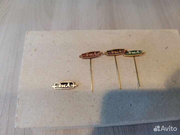 Набор значков ЗИЛ оригинал производства СССР