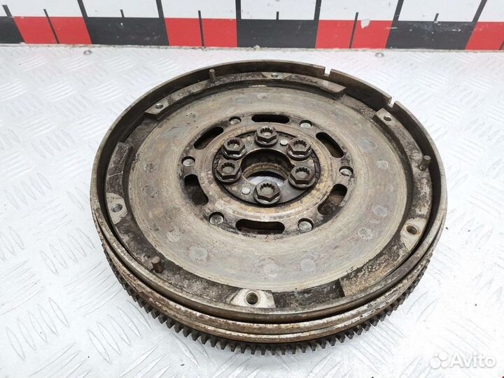 Маховик для Volkswagen Passat 5