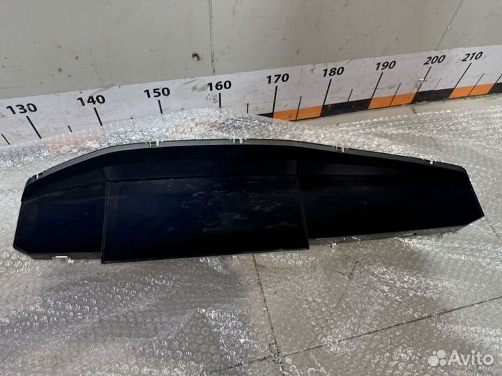 Панель приборов