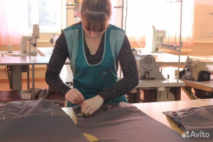 Помощник закройщика