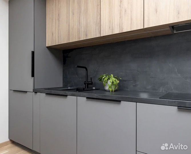 Кухни на заказ. Кухня на заказ «Хайтек»