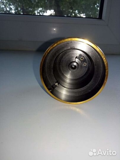 Шпуля для безынерционной катушки