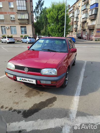 Volkswagen Golf 1.8 AT, 1992, битый, 114 000 км