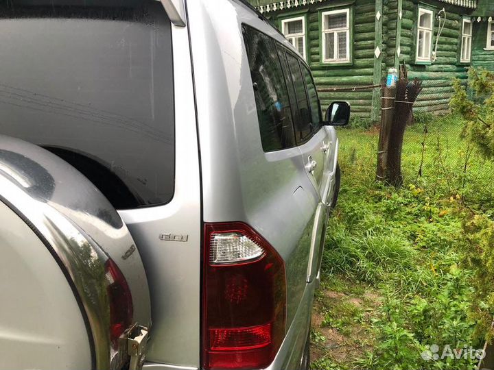 Mitsubishi Pajero 3.5 AT, 2006, 290 000 км