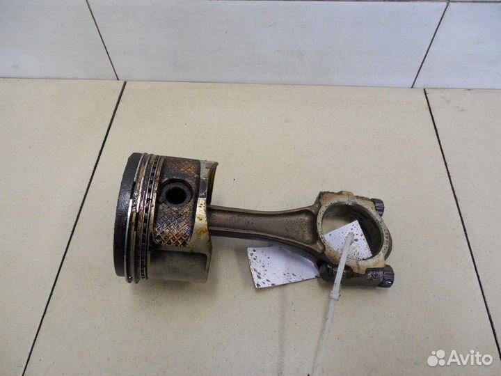 Поршень с шатуном Avensis I 1997-2003