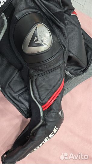 Мотоэкипировка мужская Dainese