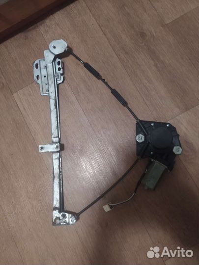 Стеклоподъемник на priora водительский