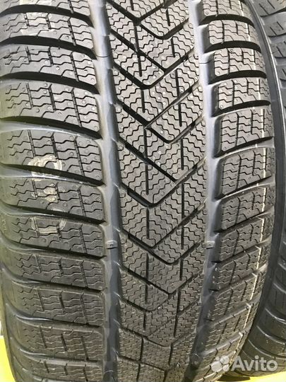 Pirelli Winter Sottozero 3 245/45 R18 и 275/40 R18 100V