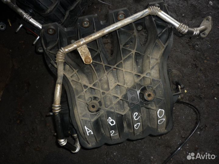 Впускной коллектор Шевроле Авео т250/200 1.4