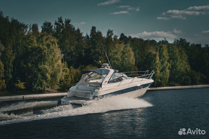 Моторная яхта Bavaria 330 Sport