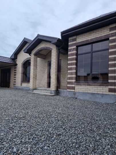 Дом 250 м² на участке 7,5 сот.