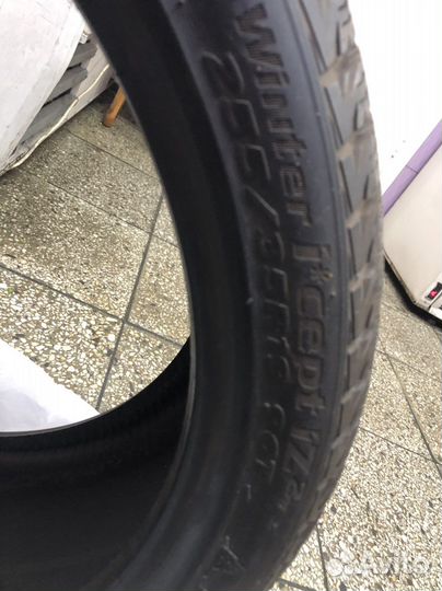 Hankook Winter I'Cept IZ2 255/35 R19