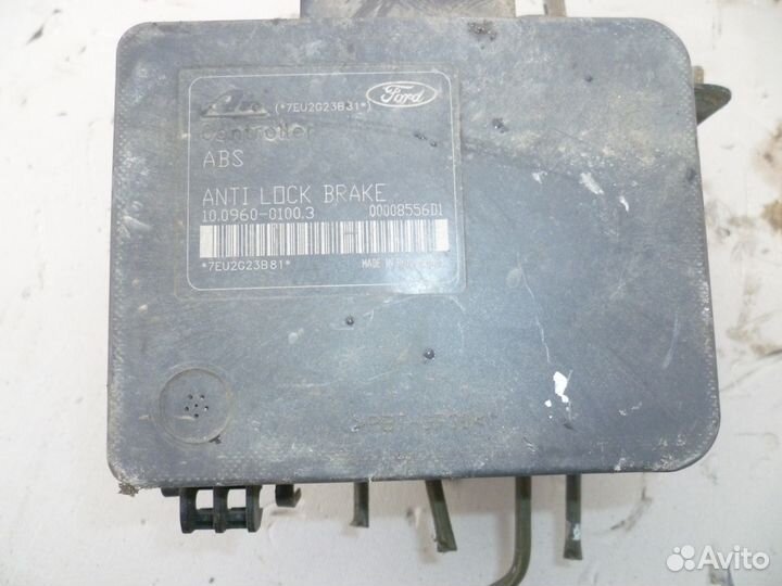 Мазда демио DY блок абс