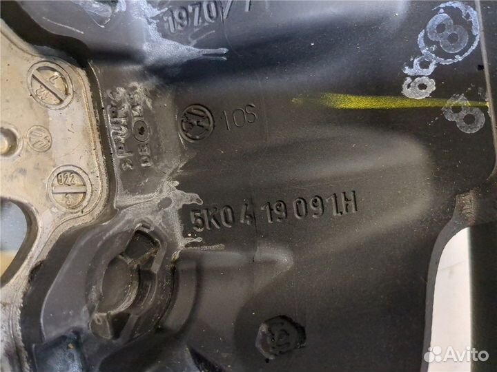 Руль Volkswagen Tiguan, 2012