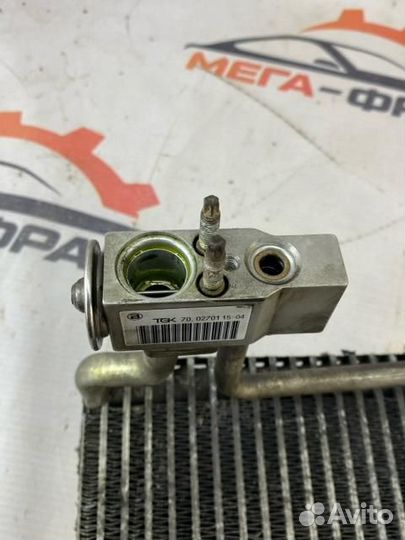 Радиатор кондиционера Peugeot 307 легковой