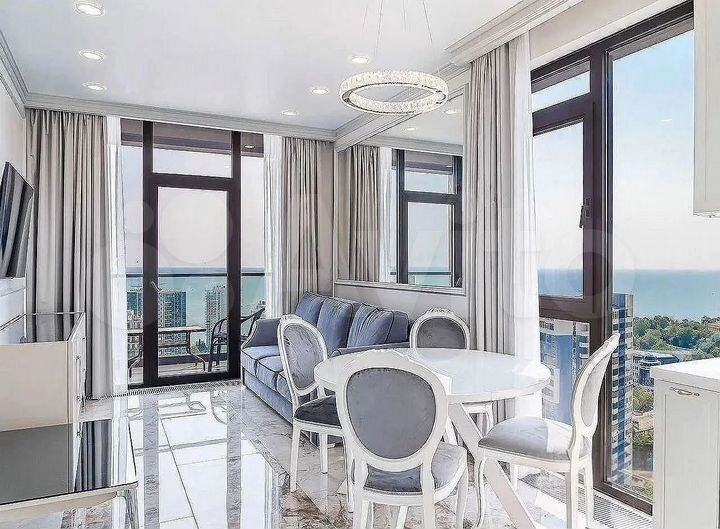 1-к. апартаменты, 56 м², 11/16 эт.