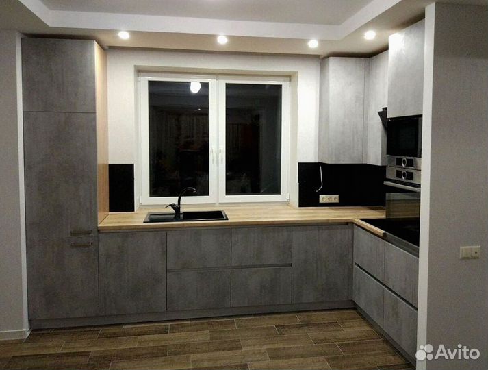 Кухонный гарнитур в стиле хай тек