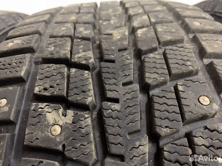 Dunlop SP Winter Ice 01 205/55 R16