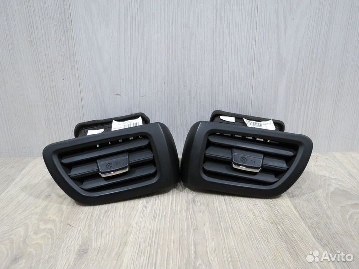 Дефлектор торпедо Kia Rio 3