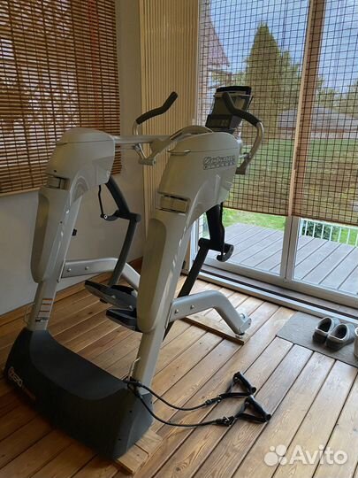 Эллиптический тренажер octane Fitness