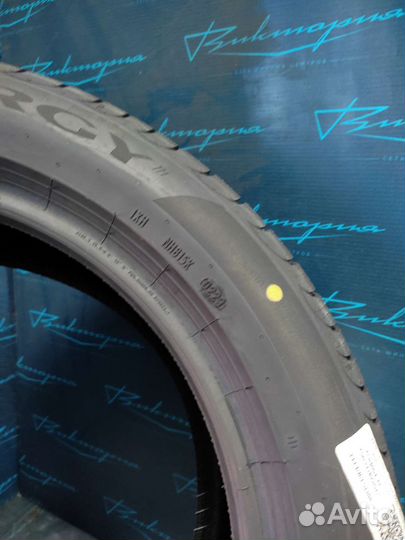 Pirelli Powergy 215/50 R17