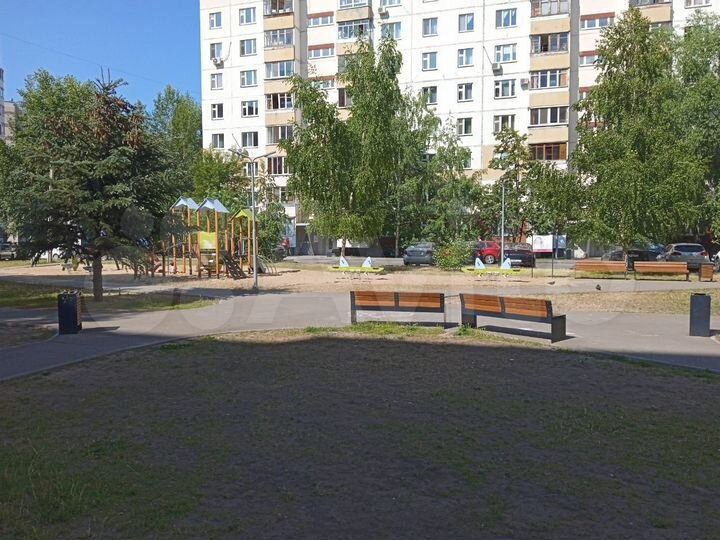 Комната 11,4 м² в 3-к., 1/10 эт.