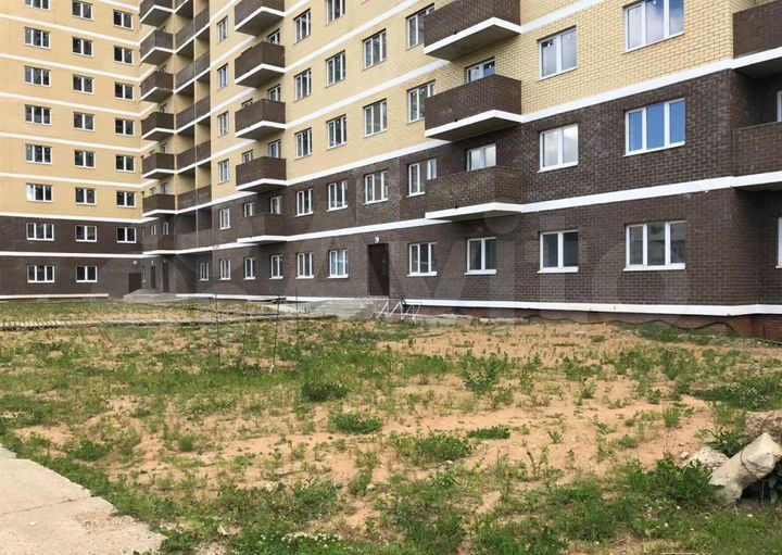 3-к. квартира, 84,4 м², 1/15 эт.