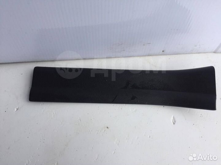 Порог задний внутренний левый на Infiniti FX35/45