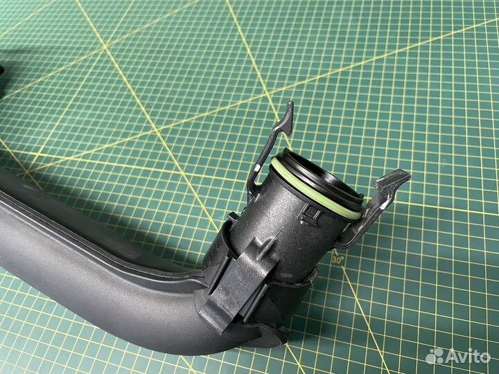 Патрубок интеркулера Vag Group 04E145673F