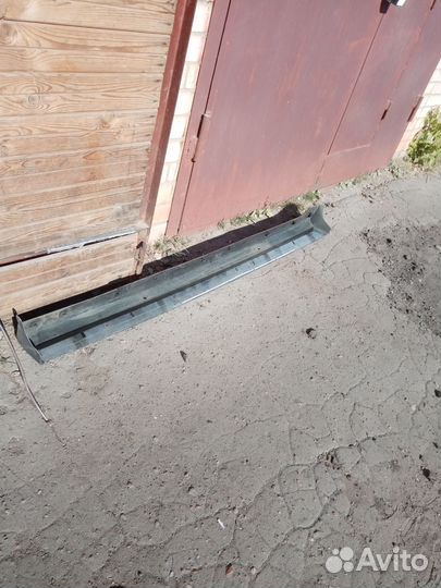 Лансер-9, накладка на порог