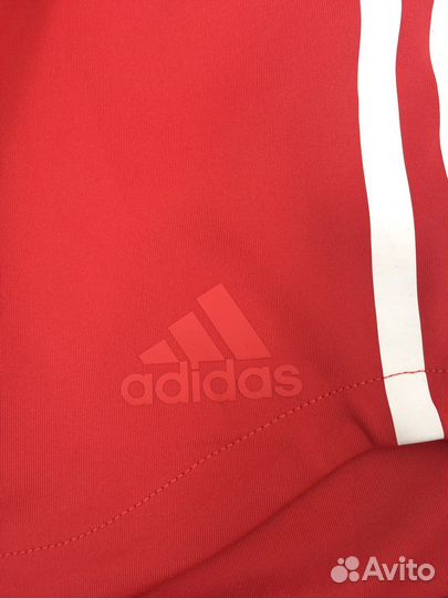 Женские шорты adidas
