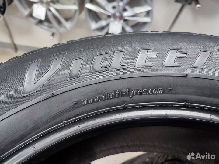 Viatti Bosco A/T V-237 235/60 R18